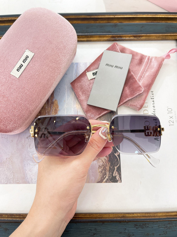 Miu Miu Sunglasses AAAA-1271