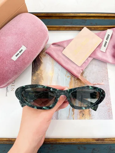 Miu Miu Sunglasses AAAA-1220
