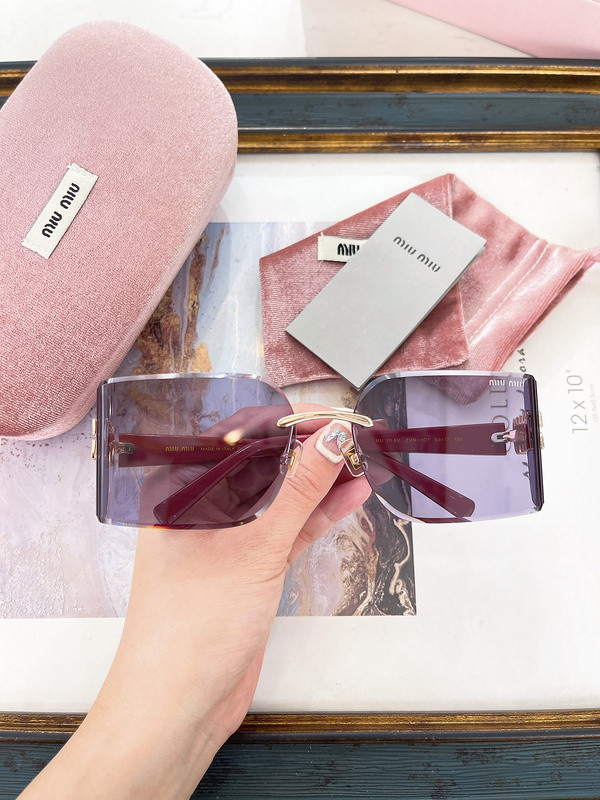 Miu Miu Sunglasses AAAA-1279