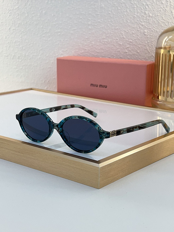 Miu Miu Sunglasses AAAA-1361