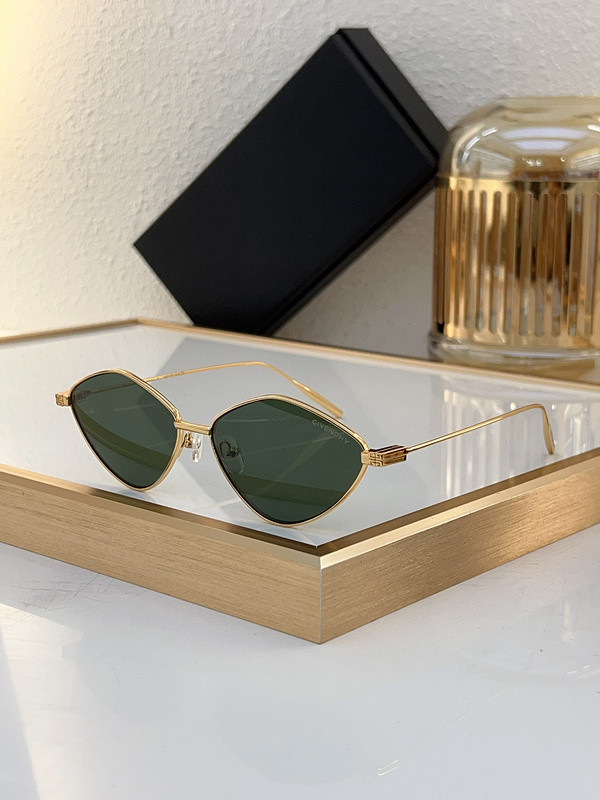GIVENCHY Sunglasses AAAA-375