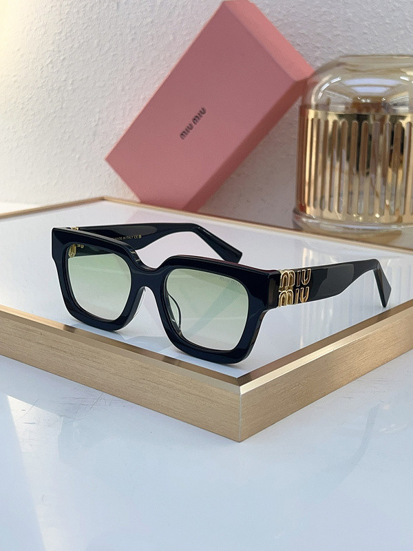 Miu Miu Sunglasses AAAA-1338