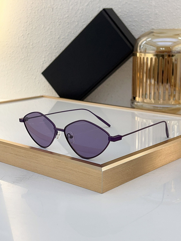 GIVENCHY Sunglasses AAAA-374