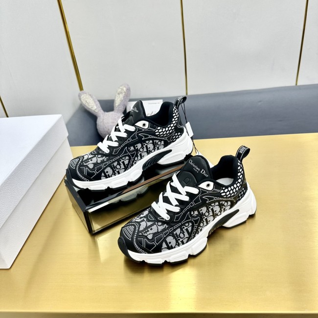 Dior Women Shoes 1：1 quality-689