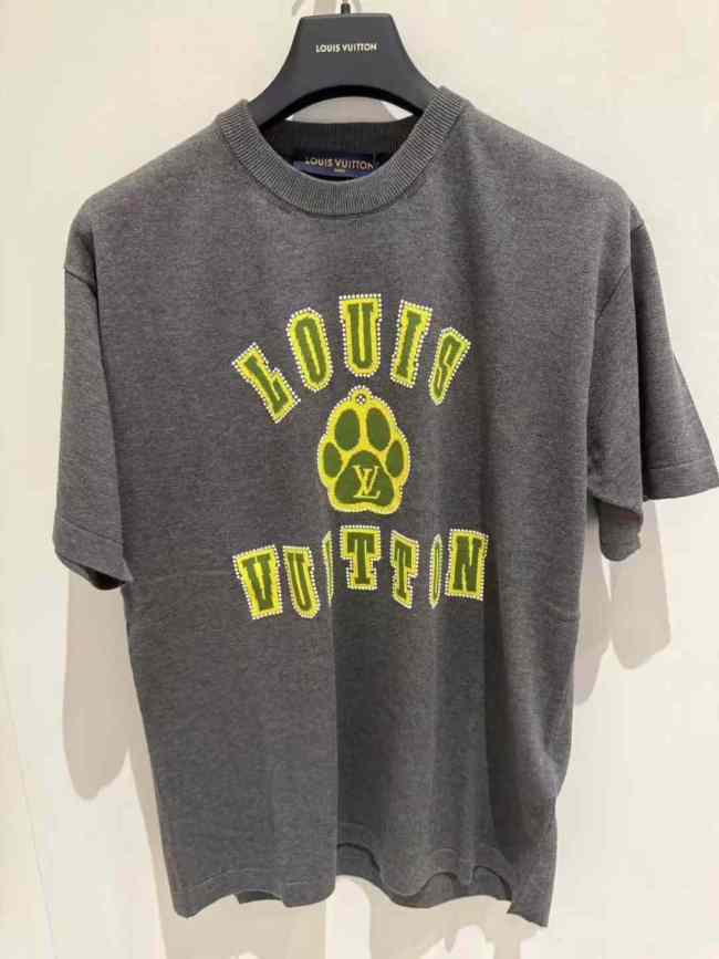 LV Shirt High End Quality-1157