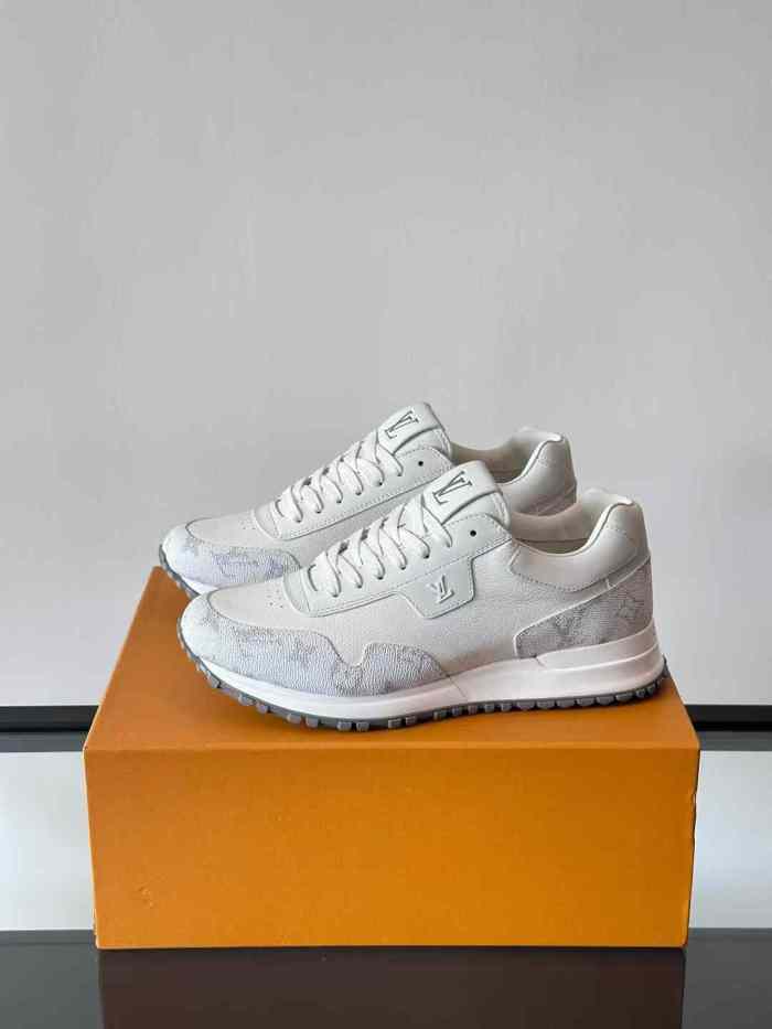 Super Max Custom LV Shoes-3422