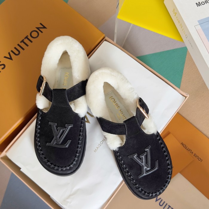 LV Women Shoes 1：1 Quality-1145