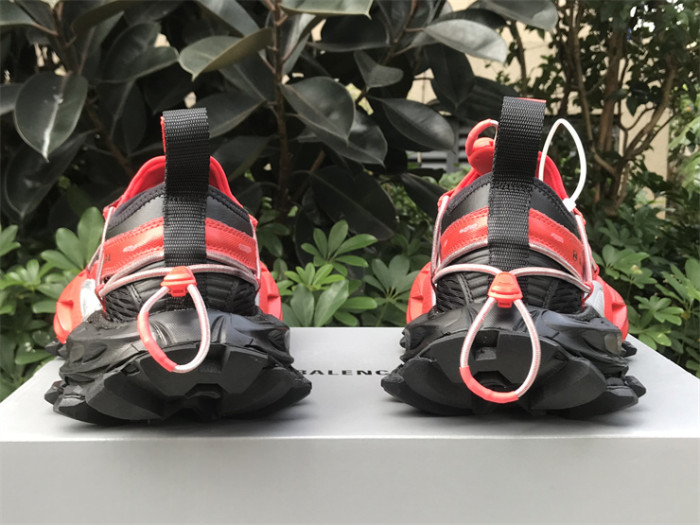 B 17FW Tripe-S High End Sneaker-579