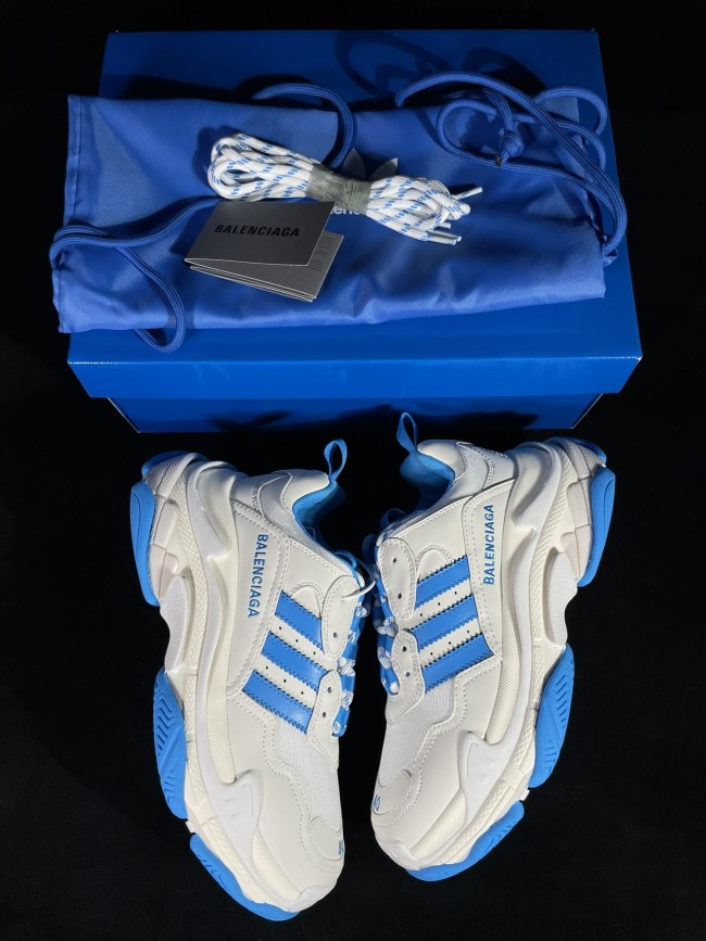 B 17FW Tripe-S High End Sneaker-598