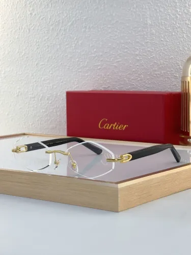 Cartier Sunglasses AAAA-7925