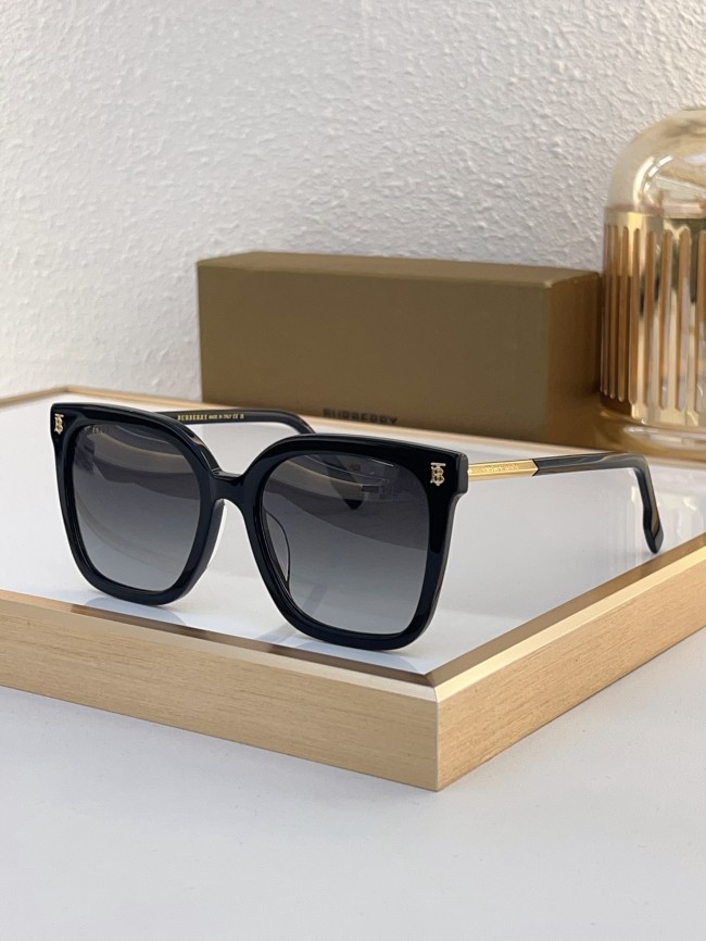 Burberry Sunglasses AAAA-2834