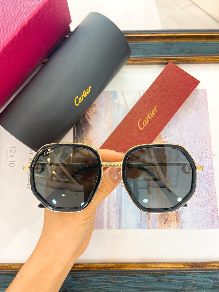 Cartier Sunglasses AAAA-7899