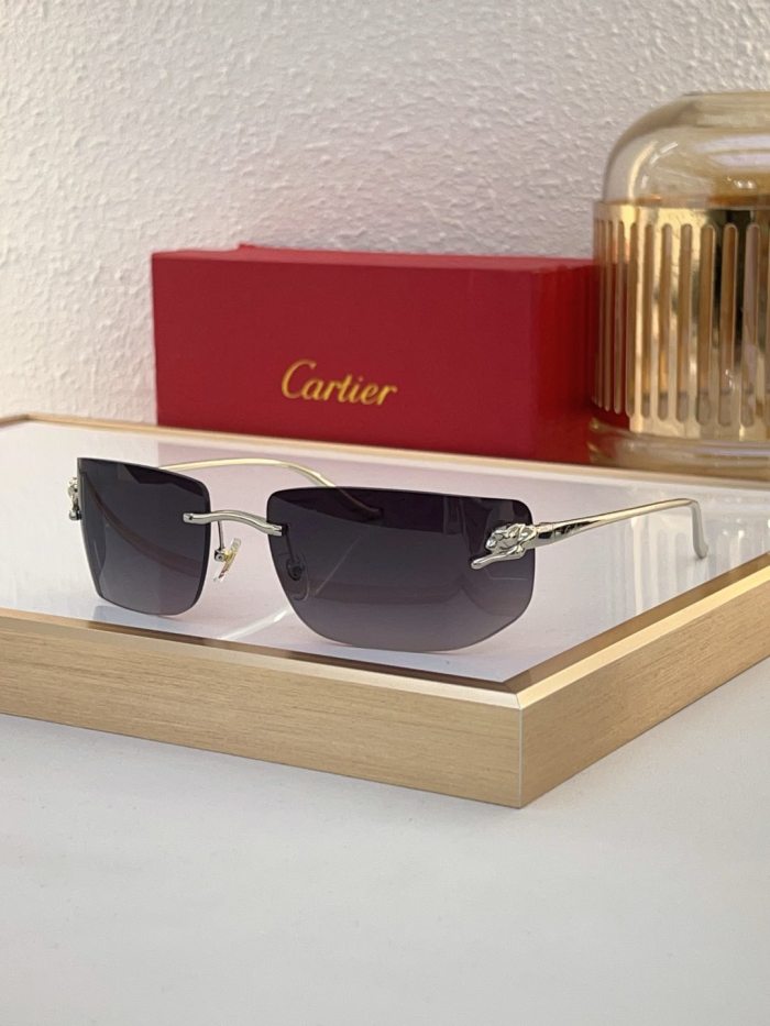 Cartier Sunglasses AAAA-8009