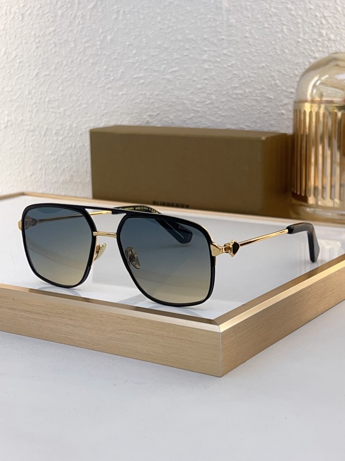 Burberry Sunglasses AAAA-2907