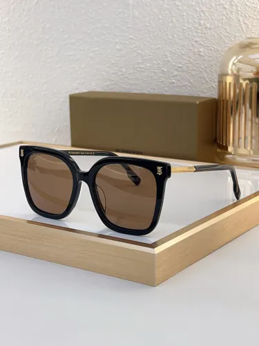 Burberry Sunglasses AAAA-2833