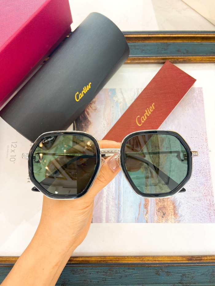 Cartier Sunglasses AAAA-7900