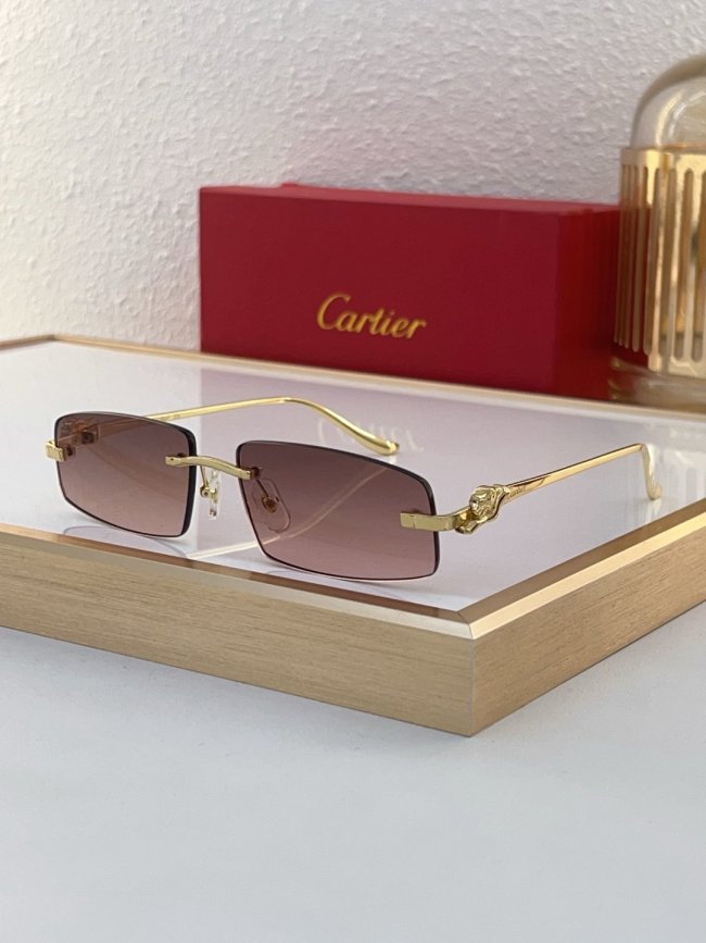 Cartier Sunglasses AAAA-8024
