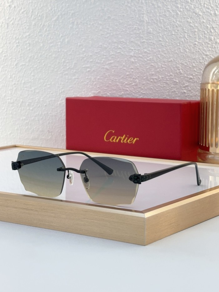 Cartier Sunglasses AAAA-7618
