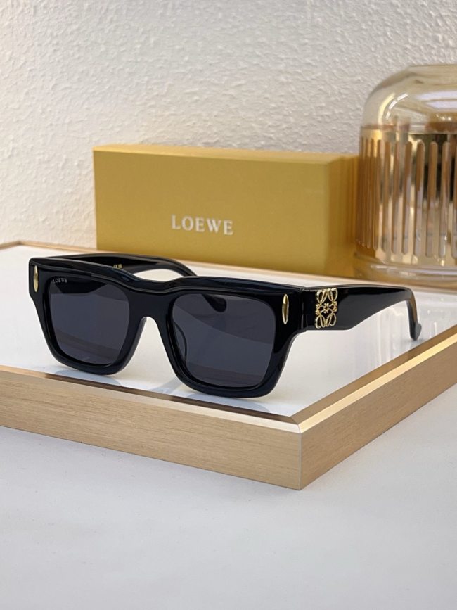 Loewe Sunglasses AAAA-513