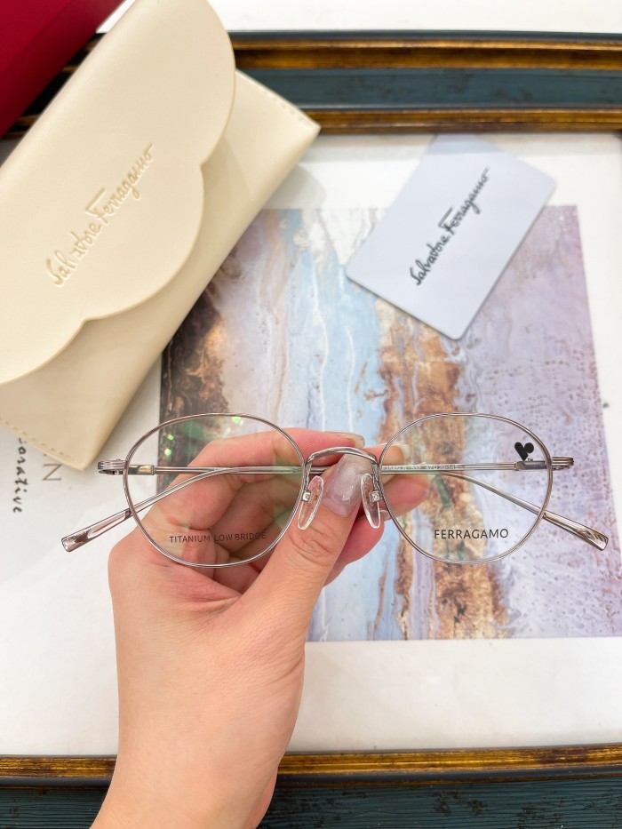 Ferragamo Sunglasses AAAA-947