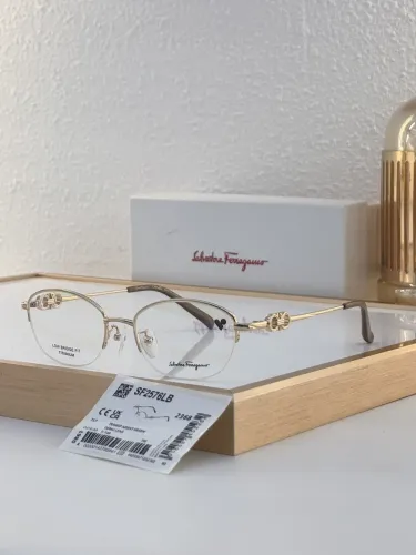 Ferragamo Sunglasses AAAA-900