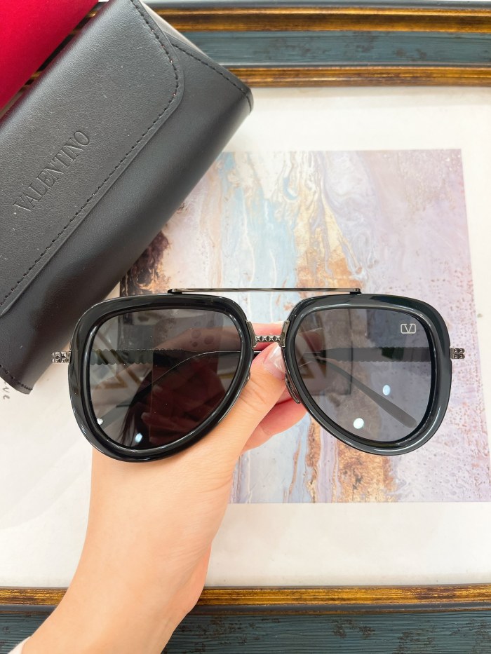 V Sunglasses AAAA-579