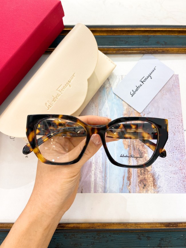 Ferragamo Sunglasses AAAA-916