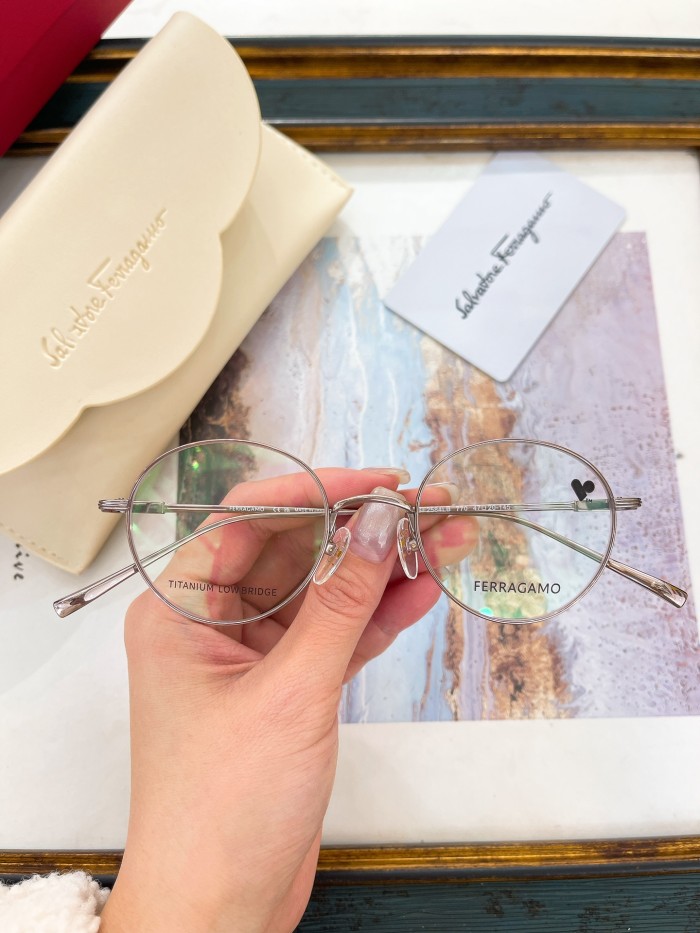 Ferragamo Sunglasses AAAA-942