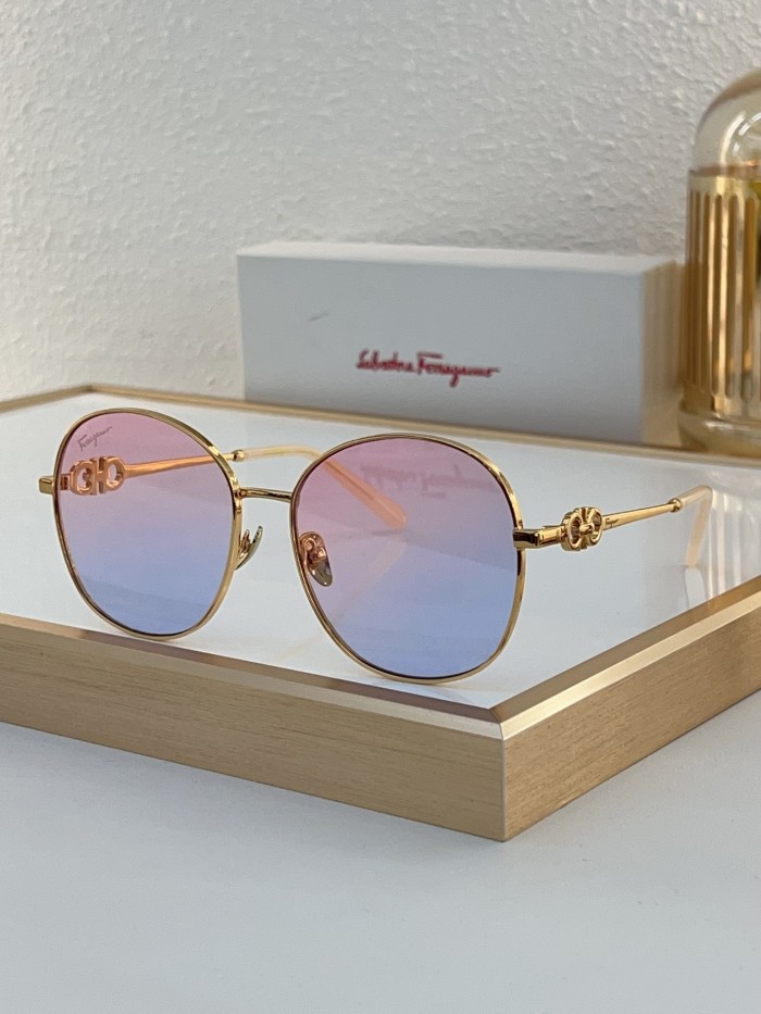 Ferragamo Sunglasses AAAA-883