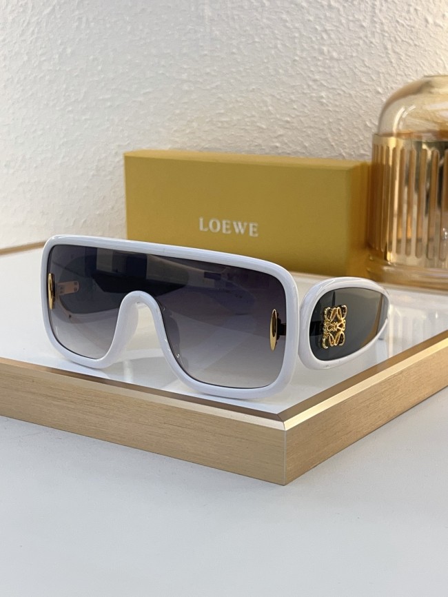Loewe Sunglasses AAAA-553