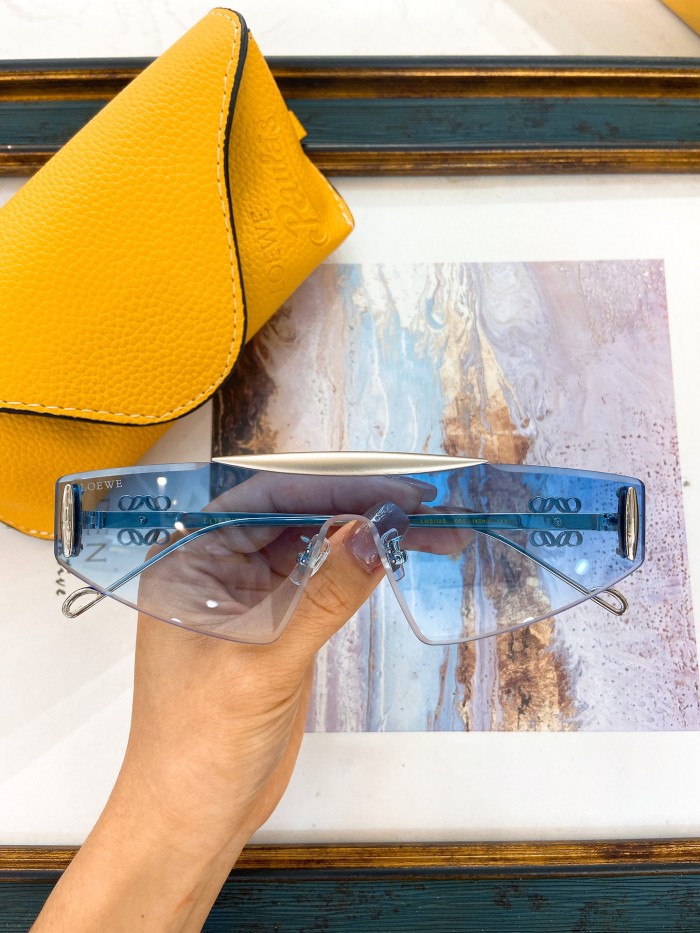 Loewe Sunglasses AAAA-527