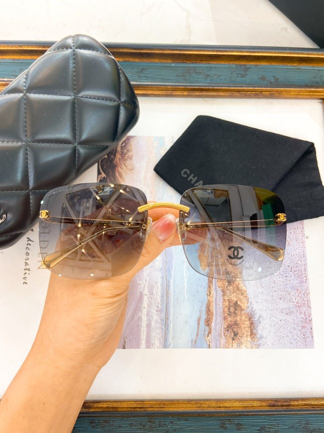 CHNL Sunglasses AAAA-4735