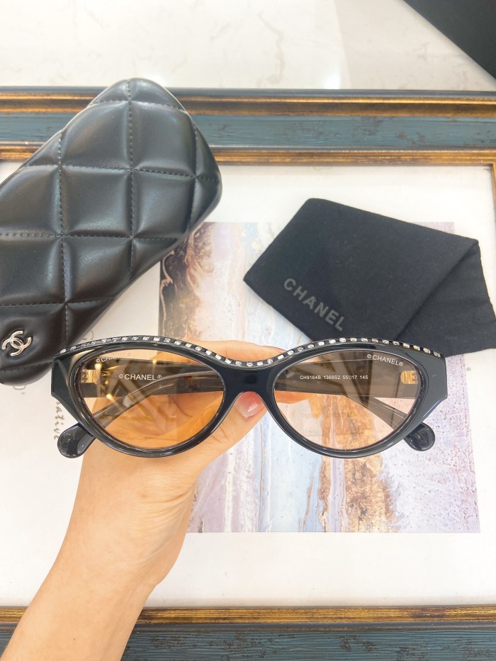 CHNL Sunglasses AAAA-4899