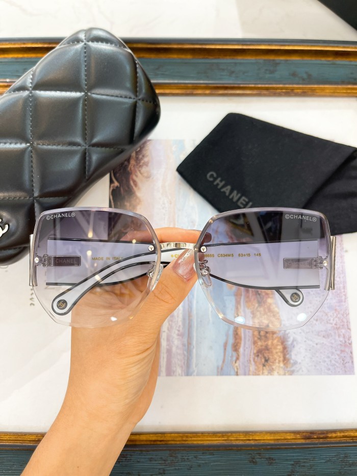 CHNL Sunglasses AAAA-4827