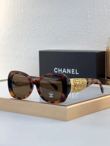 CHNL Sunglasses AAAA-4785