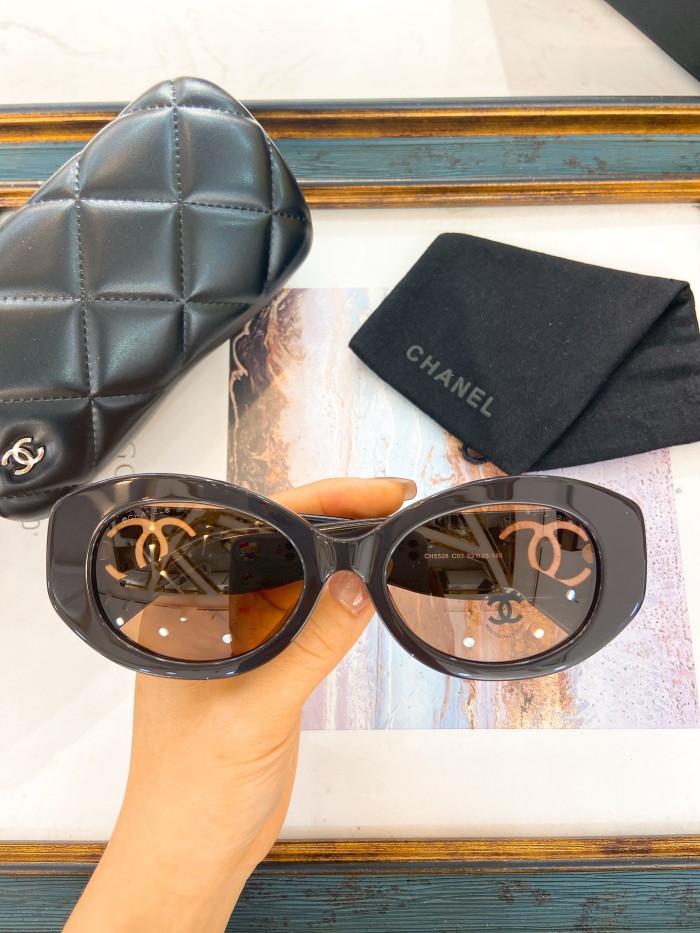 CHNL Sunglasses AAAA-4780