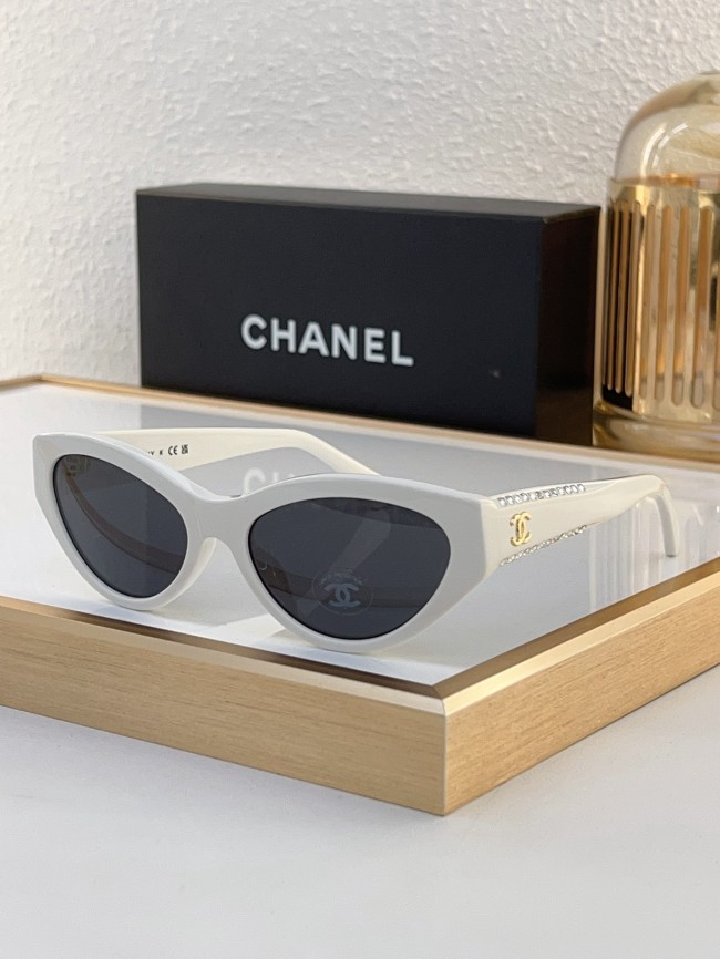 CHNL Sunglasses AAAA-4601