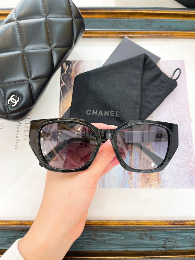 CHNL Sunglasses AAAA-4819