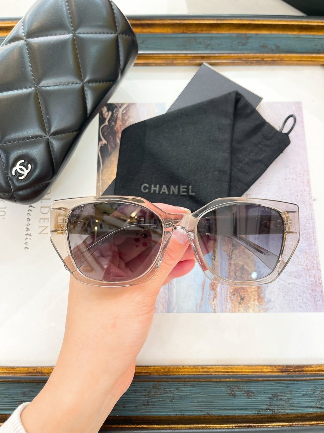CHNL Sunglasses AAAA-4820