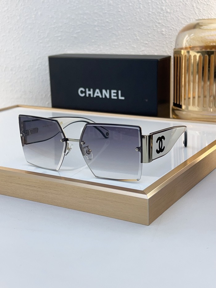 CHNL Sunglasses AAAA-4847