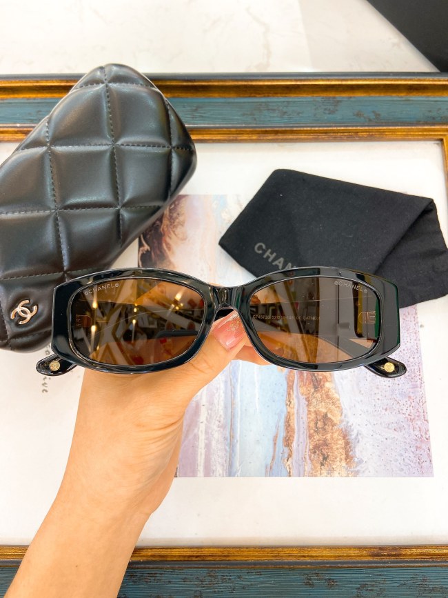 CHNL Sunglasses AAAA-4620