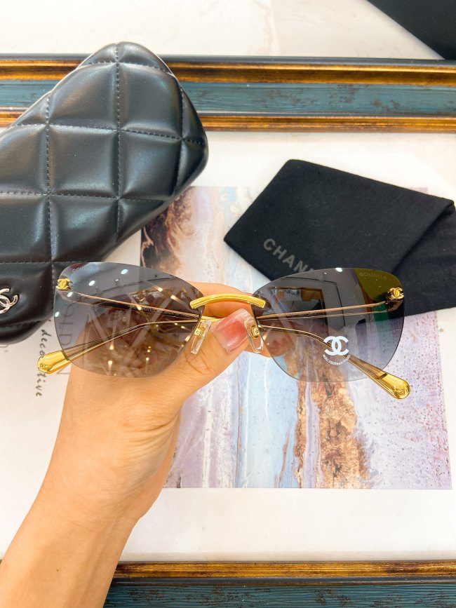 CHNL Sunglasses AAAA-4723