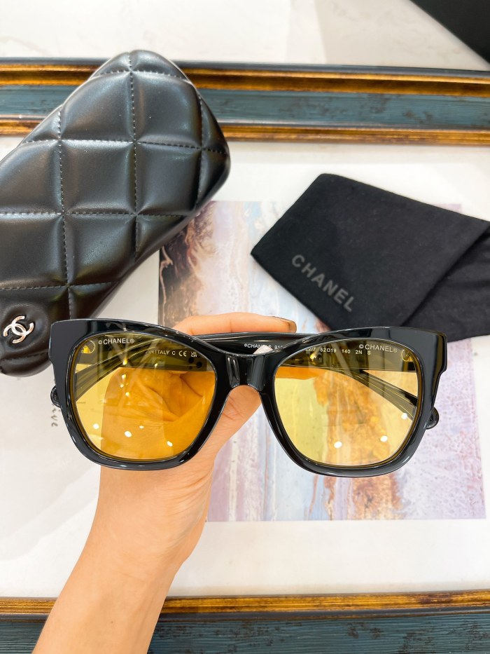 CHNL Sunglasses AAAA-4577