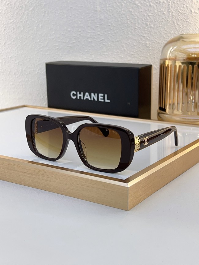CHNL Sunglasses AAAA-4469