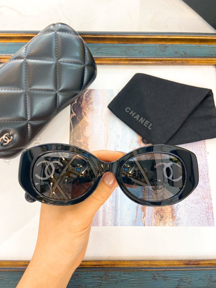 CHNL Sunglasses AAAA-4779
