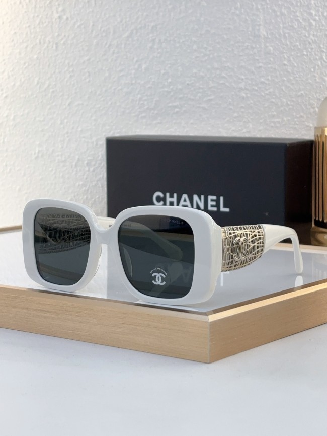 CHNL Sunglasses AAAA-4796