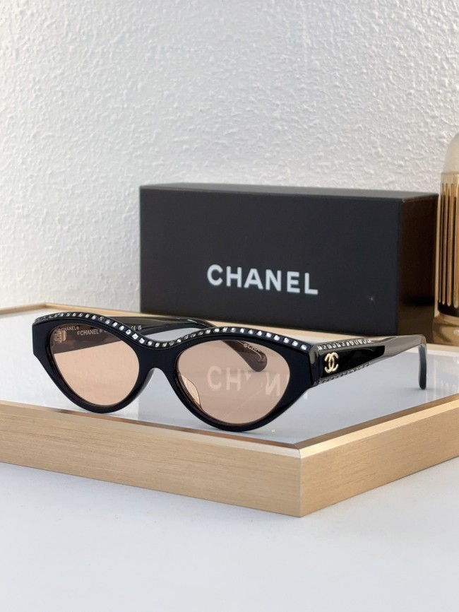 CHNL Sunglasses AAAA-4896
