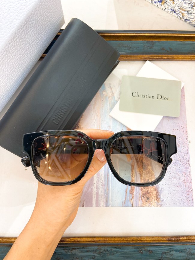 Dior Sunglasses AAAA-3232