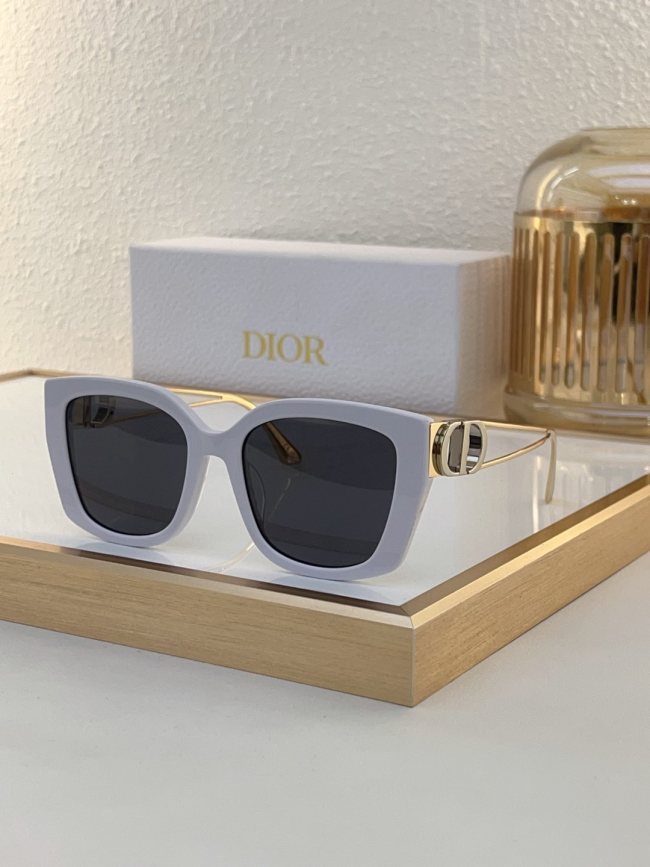 Dior Sunglasses AAAA-3112