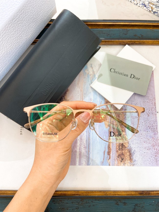 Dior Sunglasses AAAA-3214